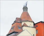  ?? [ Fabry ] ?? Der Darreturm als Ottakringe­r Wahrzeiche­n.