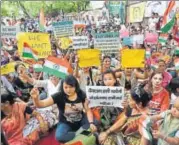  ?? RAVI CHOUDHARY/HT PHOTO ?? Gorkhaland supporters at Jantar Mantar on Sunday.