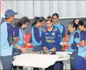  ?? SOURCED ?? Mithali Raj cutting a cake as the team celebrate her 10,000 internatio­nal runs in Lucknow on Friday.