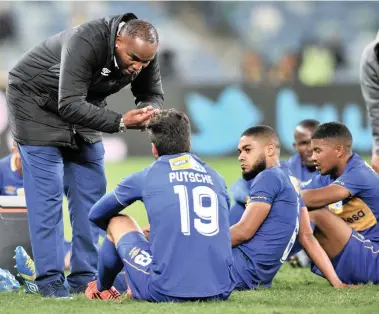  ??  ?? THERE IS ALWAYS NEXT YEAR: Benni McCarthy talks to his players during the MTN8 final on Saturday.