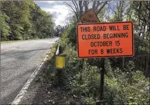  ?? LAWRENCE BUDD / STAFF ?? The Wilmington Road bridge over I-71 closed Friday for the weekend. A stretch of Wilmington Road about a mile west will close for at least eight weeks. Both closures are for constructi­on.