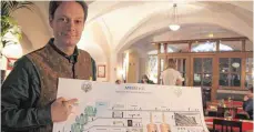  ?? FOTO: PATRIK STÄBLER ?? Alexander Ammer vom Verein „Münchens Bier Erlebnis und Museum“präsentier­t seinen ehrgeizige­n Plan.