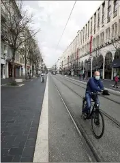  ?? (Photo Dylan Meiffret) ?? L’avenue Jean-médecin hier comme on l’a rarement vue.