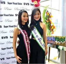  ??  ?? SVS Korean Bauty Salon models Diwa ng Dabaw 2018 Carly Jane Chua and Pag-asa ng Dabaw Claudine Alyssandra Verga.