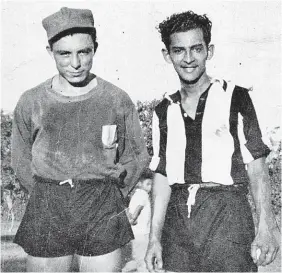  ?? ?? Recorrido. Miranda (der.) junto al “Ranchero” Guerra, en el Alacranes (1947).