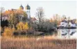  ?? FOTO: DPA ?? Die CSU trifft sich ab heute im Kloster Seeon. Dort nimmt Horst Seehofer langsam Abschied vom Amt des CSU-Chefs.