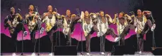  ?? FOTO: DAVID MURRAY ?? Ladysmith Black Mambazo gilt als die erfolgreic­hste A- Cappella Formation Afrikas.