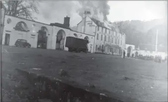  ??  ?? The fire at Inveraray’s Argyll Arms Hotel in 1952.