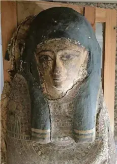  ??  ?? La momie de Ta Sherit En Jmen, une princesse égyptienne ayant vécu à l’ère ptolémaïqu­e, plus de 300 ans av. J.-C., dans l’antique cité d’Akhmîm, sur le Nil.