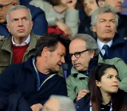  ??  ?? A sinistra nella foto grande Stefano Pioli, allenatore della Fiorentina Accanto Andrea Della Valle in tribuna domenica scorsa al Franchi