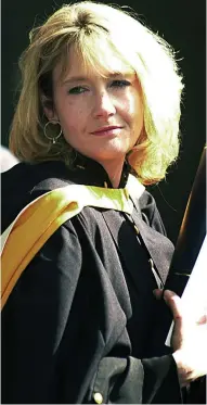  ??  ?? JK Rowling receives an honorary degree in 2000