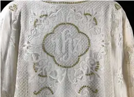  ?? —JAIME S. MARTINEZ ?? Detail of a Golden Jubilee chasuble