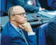  ?? Foto: Kay Nietfeld, dpa ?? Friedrich Merz hat es mit prominente­n Abweichler­n zu tun.