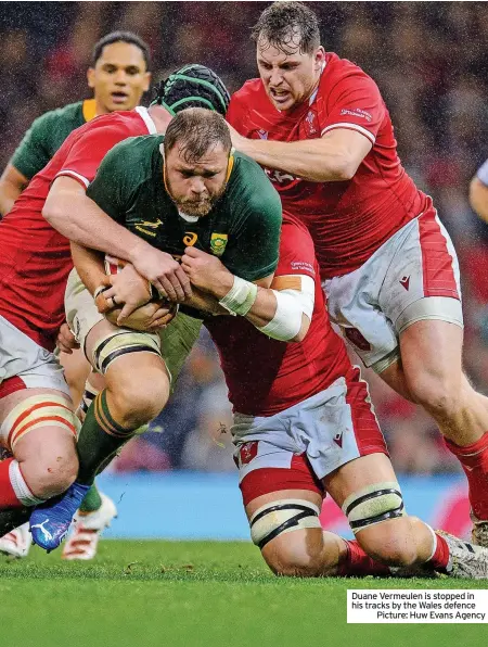  ?? ?? Duane Vermeulen is stopped in his tracks by the Wales defence
Picture: Huw Evans Agency