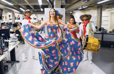 ?? FOTO CéSAR BOLíVAR ?? Carolina Segebre, reina del Carnaval de Barranquil­la 2019, en su visita a EL HERALDO.