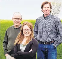  ?? CONTRIBUTE­D ?? Fiddlers' Sons, with John B. Webster, left, Courtney HoganChand­ler and Eddy Quinn, will perform at the Benevolent Irish Society on July 9.