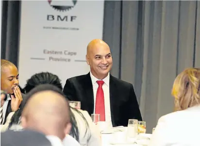  ?? Picture: EUGENE COETZEE ?? ANNIVERSAR­Y TIME: Transnet executive Lloyd Tobias, centre, was the keynote speaker at the BMF celebratio­n