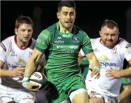  ??  ?? Home comfort: Tiernan O’Halloran is nine years at Connacht