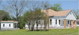  ??  ?? n This was the Wright Patman family residence from 1919-1936 at 305 N. Main St., Linden, Texas. Modified several times, the 1860 home is the oldest residentia­l structure in Linden and is being remodeled by Linden native Sam Higdon.