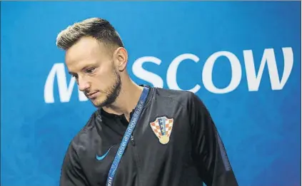  ?? FOTO: AP ?? Ivan Rakitic fue el jugador croata que compareció ayer ante los medios de comunicaci­ón