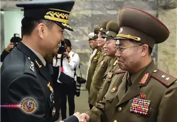  ?? DR ?? Chefias militares das duas Coreias criam clima de confiança durante encontro na fronteira