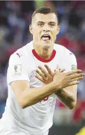  ?? Ansa ?? Lo sberleffo Xherdan Shaqiri e Granit Xhaka, svizzeri di origine kosovara