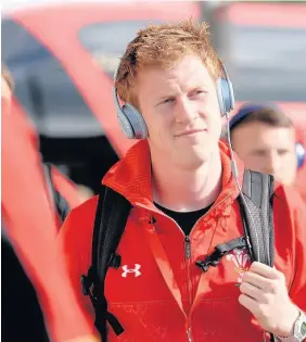  ??  ?? > Rhys Patchell has been drafted in to the Wales party