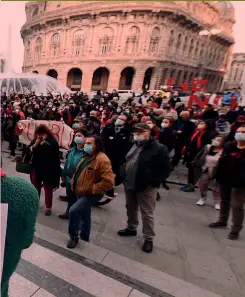  ??  ?? condizioni di produrre qui i vaccini, ci vorrebbero mesi.