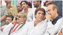  ?? HT PHOTO ?? Congress state president Raj Babbar, Ghulam Nabi Azad and Pramod Tiwari in Kannauj.