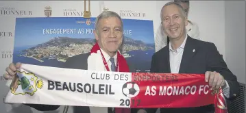  ?? (DR) ?? Le maire Gérard Spinelli, et Vadim Vasilyev, vice-président de l’AS Monaco ont scellé un engagement au début du mois de décembre.