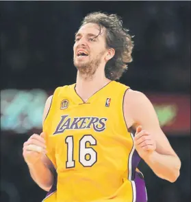  ?? FOTO: PERE PUNTÍ ?? Pau Gasol, con la camiseta de Los Angeles Lakers