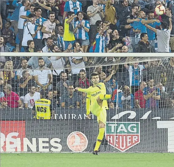  ?? FOTO: PERE PUNTÍ ?? Gerard Piqué y Ter Stegen, que han jugado los 720 minutos oficiales al igual que Leo Messi, no pudieron evitar la remontada del Leganés contra el Barça