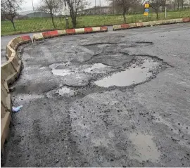  ?? ?? Potholes inside Glasgow cleansing depot ‘ need to be fixed’