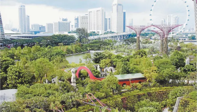  ??  ?? Singapore: “A City in a Garden”.