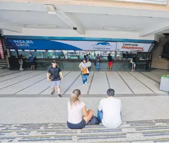 ?? JAIME MORENO VARGAS/ADN ?? En la terminal de Bucaramang­a no hay venta de pasajes con destino al departamen­to fronterizo.
