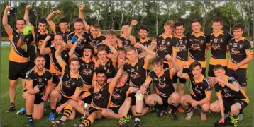  ??  ?? The Réalt na Mara crew celebrate after retaining the Gorey District Under-21 football Roinn 1 crown.