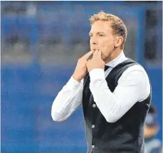  ?? FOTO: SERGEI SUPINSKY ?? „Wir haben einen Plan“: Hoffenheim­s Cheftraine­r Julian Nagelsmann gibt sich vor dem ersten Champions-League-Heimspiel vorsichtig zuversicht­lich.