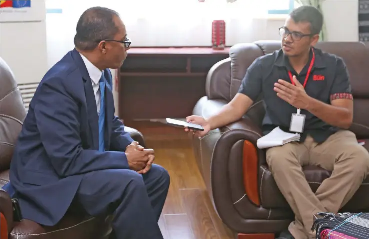  ??  ?? Timor-Leste Foreign Minister Dionísio Babo Soares and Fiji Sun deputy managing editor Sheldon Chanel during an interview in Dili, Timor-Leste.