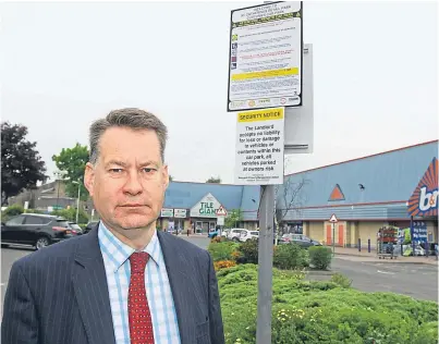  ?? Picture: Gareth Jennings. ?? MSP Murdo Fraser wants tough new laws to ensure that private parking companies display rules clearly.