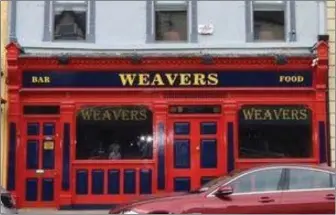  ??  ?? The former Weavers Bar in Mitchelsto­wn for which Perks Michelstow­ne Ltd had applied for a gaming license for. It was refused at Mallow District Court.