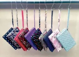  ??  ?? WRISTLETS to suit your desired color and design choices.