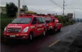  ??  ?? ATENCIóN. Bomberos de Tisaleo brindaron atención en la emergencia.