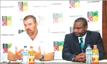  ??  ?? WHEN DAYS WERE GOOD . . . Former Chevrons coach Heath Streak (left) addresses the media in the company of Zimbabwe Cricket chairman Tavengwa Mukuhlani before their relationsh­ip was strained by the country’s doomed World Cup campaign