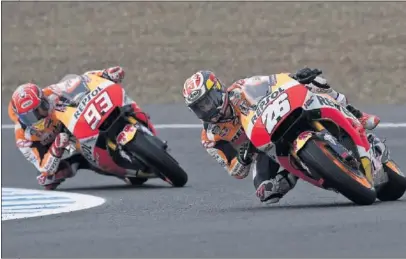  ??  ?? DOMINIO. Dani Pedrosa lideró ambas sesiones de entrenamie­ntos celebradas en el circuito de Jerez.