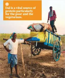  ?? Shafaat Shahbandar­i ?? ■ Loaded and ready to go. Farmers with a load of chaff after harvesting the red gram.