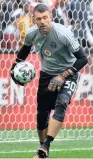  ??  ?? ORLANDO Pirates’ Wayne Sandilands