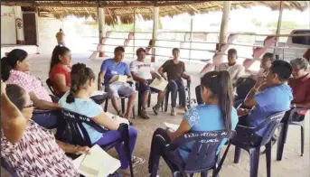  ??  ?? IICA Sustainabl­e Rural Developmen­t Specialist Arnold De Mendonca in session with some of the Region Nine farmers