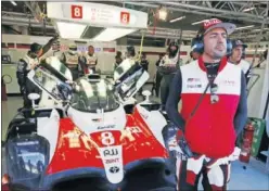  ??  ?? ESTRENO. Alonso disputará hoy su primera carrera del WEC.