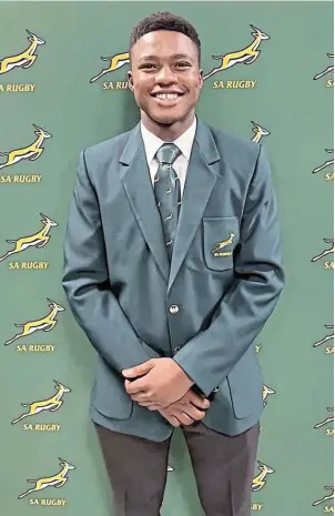  ?? Picture: SUPPLIED ?? FITTING RECIPIENT: Hudson Park High School’s Sibabalwe Mahashe received the Jumbo Sports Excellence Scholarshi­p.