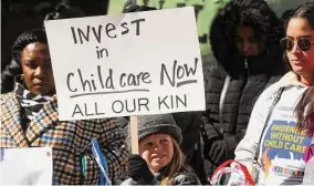  ?? Ned Gerard/Hearst Connecticu­t Media ?? Child care providers, parents and children gather for the rally.